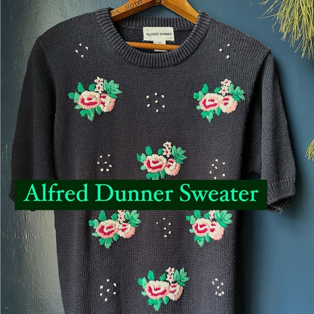 Alfred Dunner women’s sweater size medium